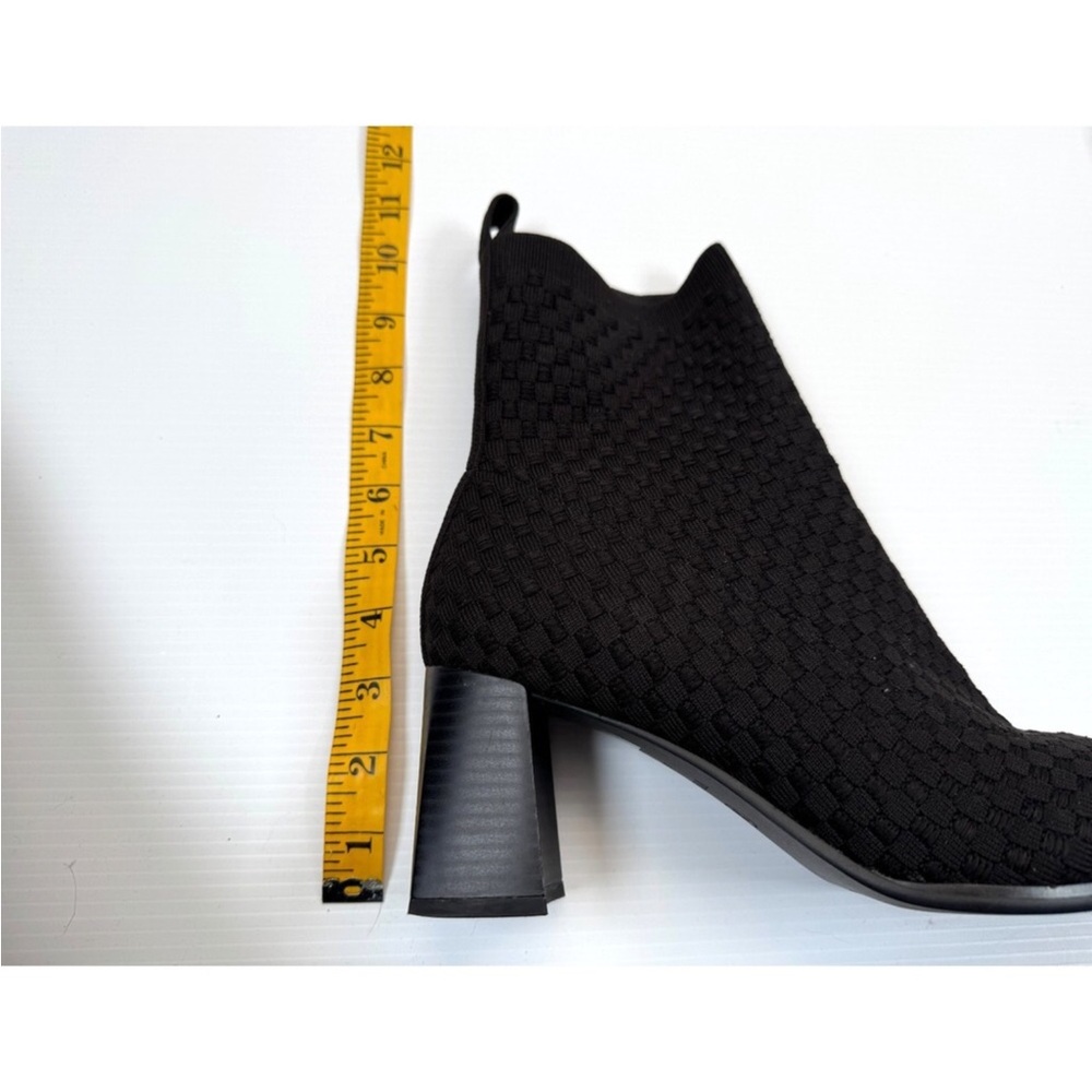 Vivaia Thalita Round-Toe Water-Repellent Heeled Boots in Black Jacquard Size 9 - Picture 6 of 16